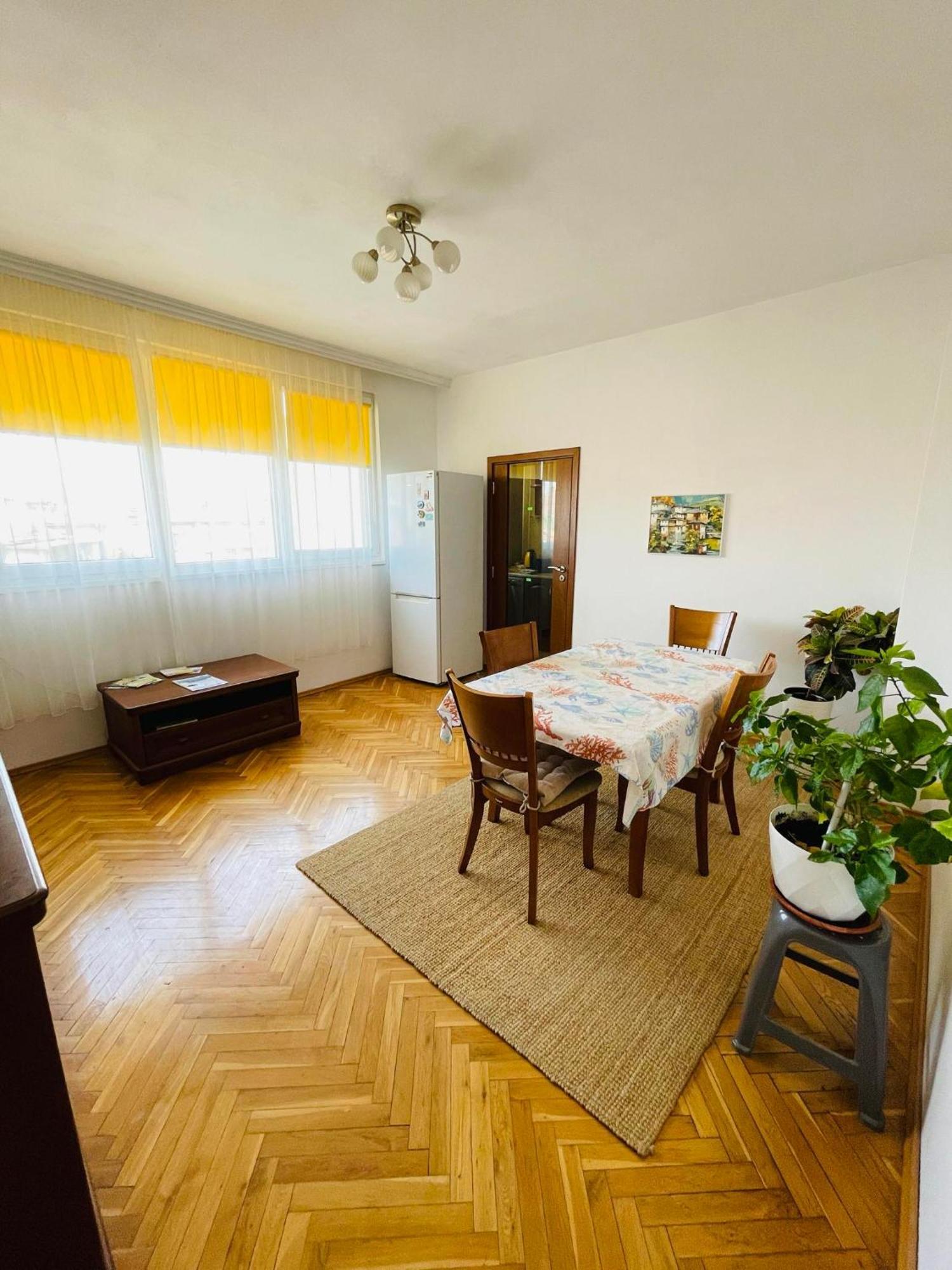 Apartamento Sunny Cozy Flat In The Centre, Close To Beach, 4 Rooms, 105sqm